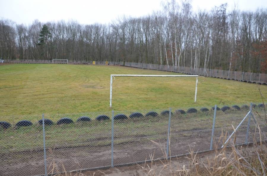 Sieradzki magistrat pozyskał dofinansowanie na kolejny etap modernizacji boiska na terenie MOSiR