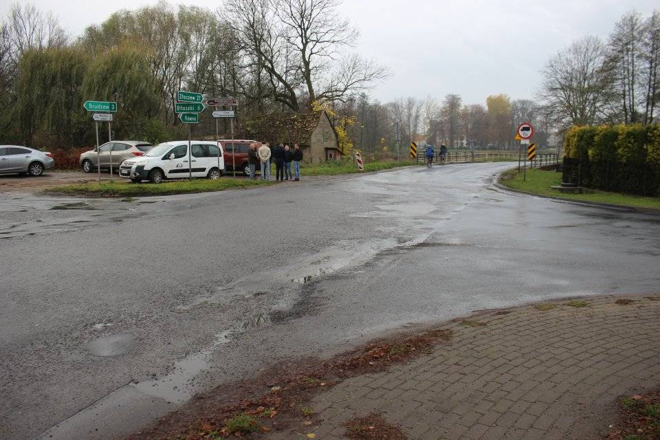 Rozbiórka i budowa mostu w Gruszczycach