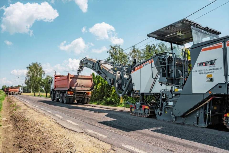 Remont na odcinku od obwodnicy Kwaskowa aż do miejscowości Warta